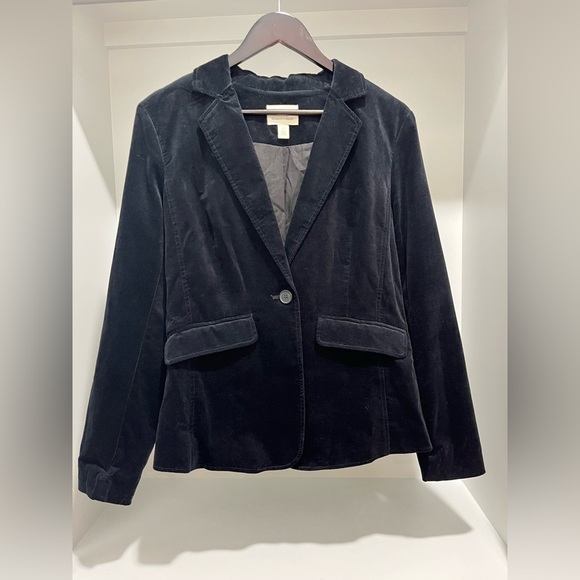 hinge Jackets & Blazers - Hinge black one button velvet stretch blazer size medium back box pleats